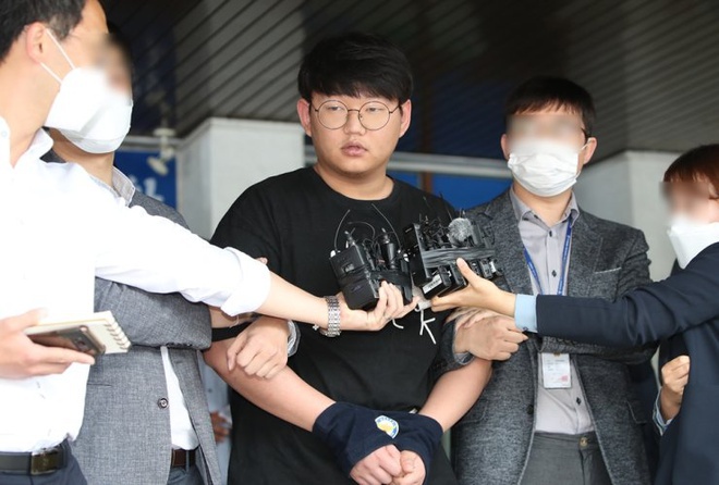 Cơ quan công tố đề nghị mức án chung thân cho Moon Hyung Wook.