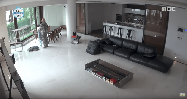 Căn biệt thự Taeyang vừa bán từng được anh khoe trên chương trình I Live Alone