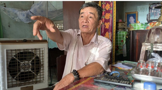 Ông Phạm Quang Khanh, trú xóm 1, thôn An Hội Nam, huyện Tư Nghĩa (Quảng Ngãi) người chứng kiến vụ tai nạn kể lại (Ảnh: Nguyễn Ngọc)