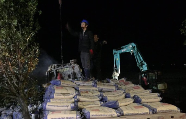 Hiện trường vụ tai nạn khiến tài xế Q. tử vong (Ảnh: Công an cung cấp)