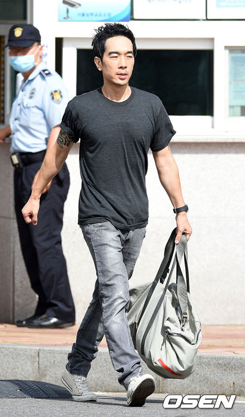 Tài khoản Instagram của ngôi sao đình đám thập niên 1990 Go Young Wook cũng chịu số phận tương tự