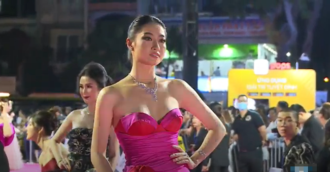 Hoa hậu Lương Thùy Linh.