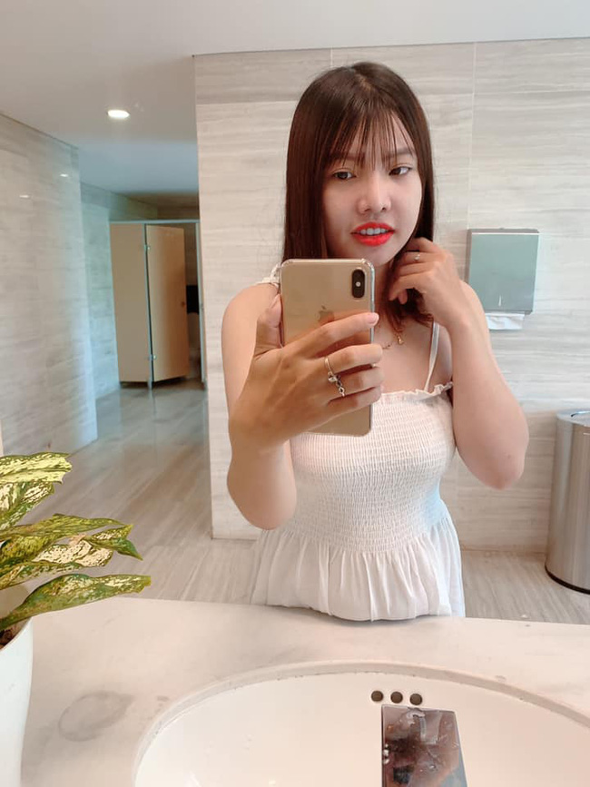 Phượng Thị Nở gặp trắc trở tình duyên khá nhiều lần.