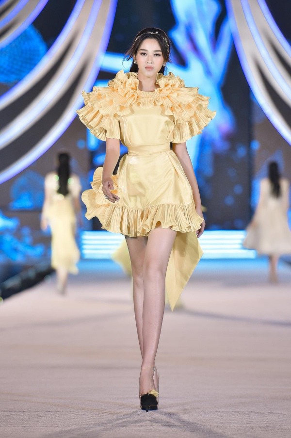 Bên cạnh đó, cô gái này cũng rất chăm chỉ tham gia các hoạt động đoàn thể, là 