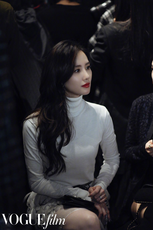 Những hình ảnh đẹp tại sự kiện của Lưu Thi Thi khiến Cnet nức nở