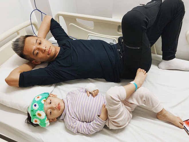 Độ Mixi không bao giờ ỷ lại việc nhà cho vợ, sẵn sàng trông con, nấu nướng nếu cần