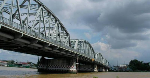 Cây cầu nơi phát hiện thi thể nạn nhân