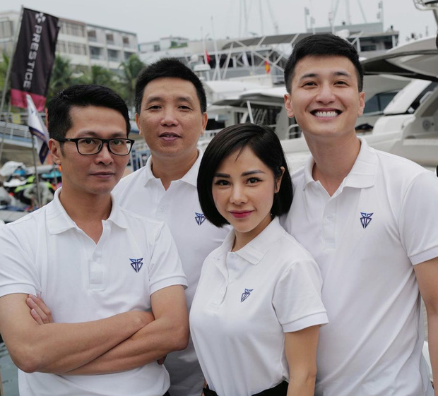 Trải qua nhiều cuộc tình, cuối cùng, chàng diễn viên đào hoa nhất nhì Vbiz cũng đã 