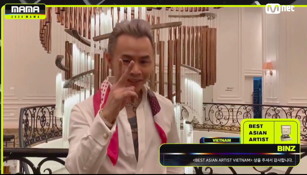 Dù ở đâu, Binz vẫn chuẩn hình tượng bad boy cực bảnh trong lòng fan