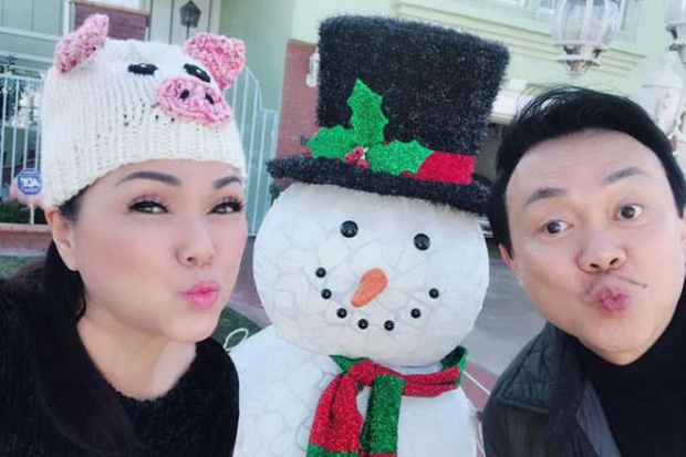 Dù đã bước sang tuổi 60 nhưng vợ chồng cố nghệ sĩ Chí Tài vẫn luôn nhí nhảnh bên nhau, hạnh phúc như thuở mới yêu. Bà xã cố NS Chí Tài thường xưng 