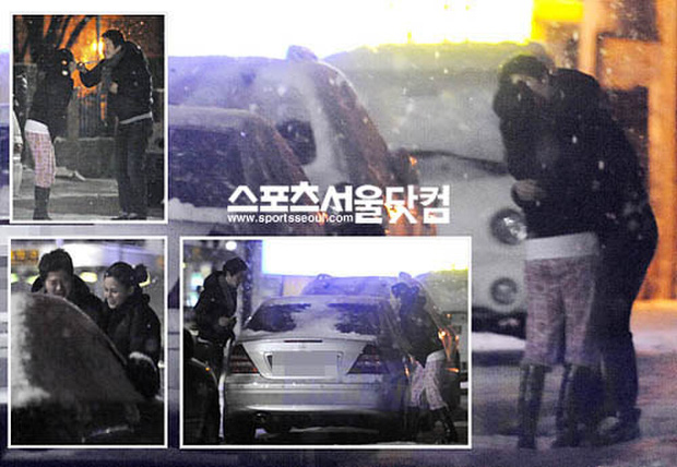 Nữ ca sĩ quyến rũ Ivy bị phát hiện hẹn hò, đi chơi thân mật với nhạc sĩ Kim Tae Sung vào năm 2009. Cặp đôi chia tay 3 năm sau đó