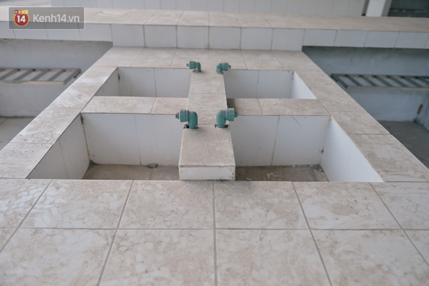 Khu vực dành cho tiểu thương bán thịt chỉ toàn...bụi