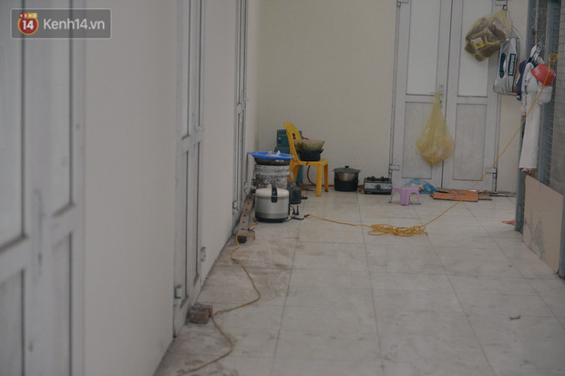 Những vật dụng thiết yếu để phục vụ cho cuộc sống hàng ngày bên trong chợ