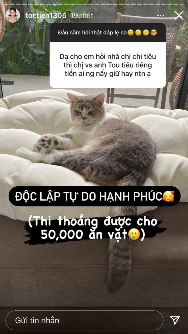 Hoá ra cặp đôi hiếm khi xin tiền ăn vặt của nhau, còn lại tiền ai người đó dùng