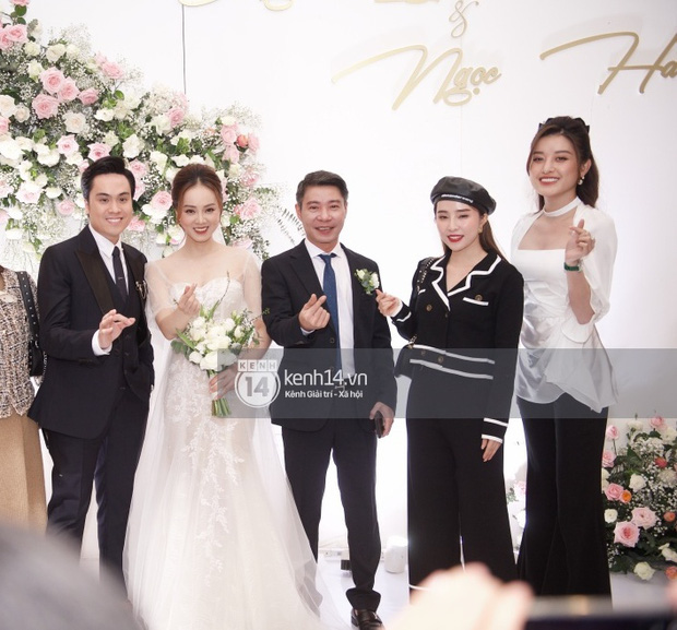 Dàn khách mời đến chung vui với NS Công Lý và Ngọc Hà