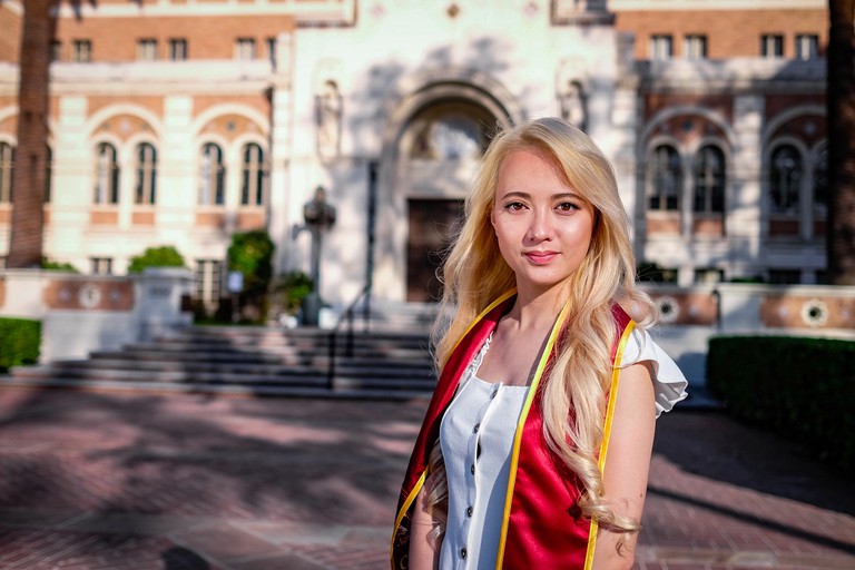 Xuân Nghi bị nhiễm Covid-19 sau khi ghi hình một chương trình ca nhạc Giáng sinh vào tháng 11/2020.