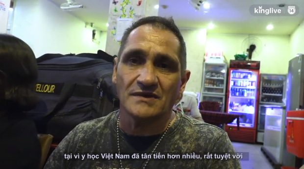 Anh Palomba Franco Augusto khẳng định y học Việt Nam đã tân tiến hơn rất nhiều