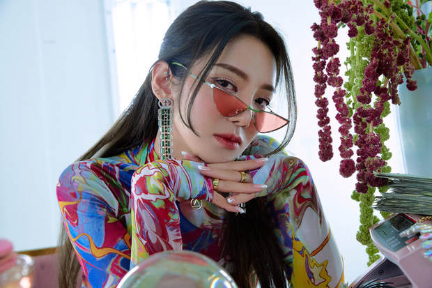 Hyoyeon bất ngờ bị réo gọi trong bê bối Burning Sun