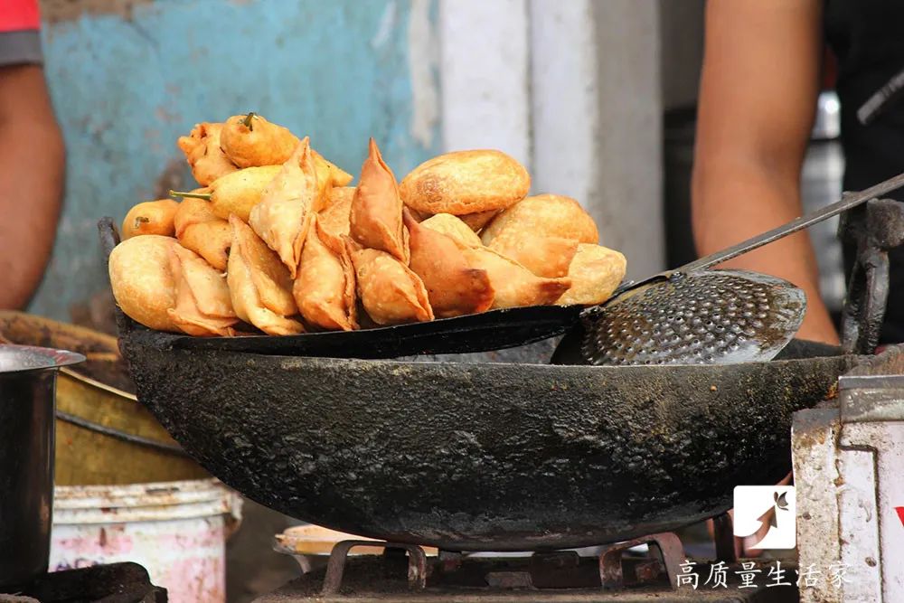 Các món chiên rán rất hại cho gan.