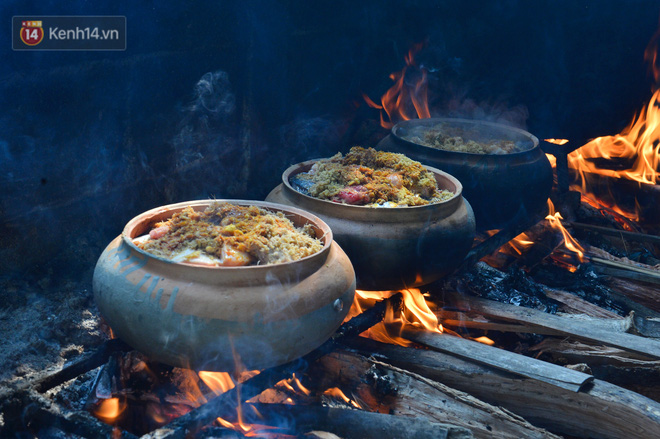 Sự kết hợp hài hoài trong một niêu cá từ 4 vùng quê khác nhau: Niêu cá sản xuất tại Nghệ An, Thanh Hóa; hộp đựng cá làm tại Nam Định và cá kho chế biện tại Hà Nam cũng tạo nên hương vị đặc trưng của món cá kho này.