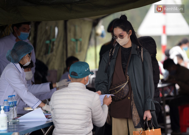 Tại đây chỉ tiếp nhận người từ Quảng Ninh trở về