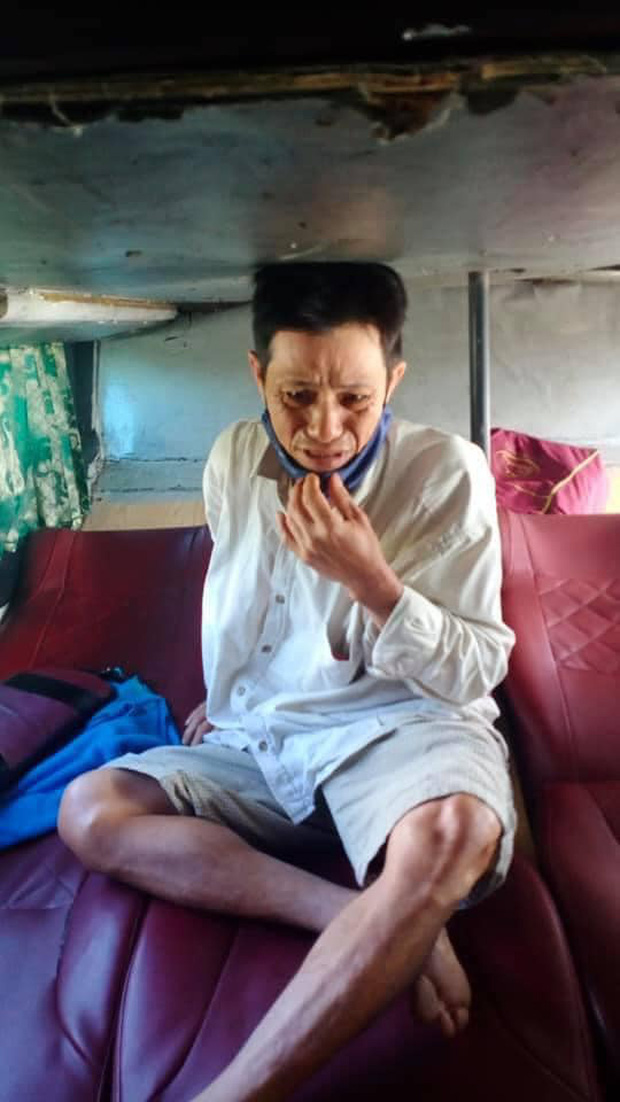 Anh Tuấn mếu máo sau khi bị mất tiền