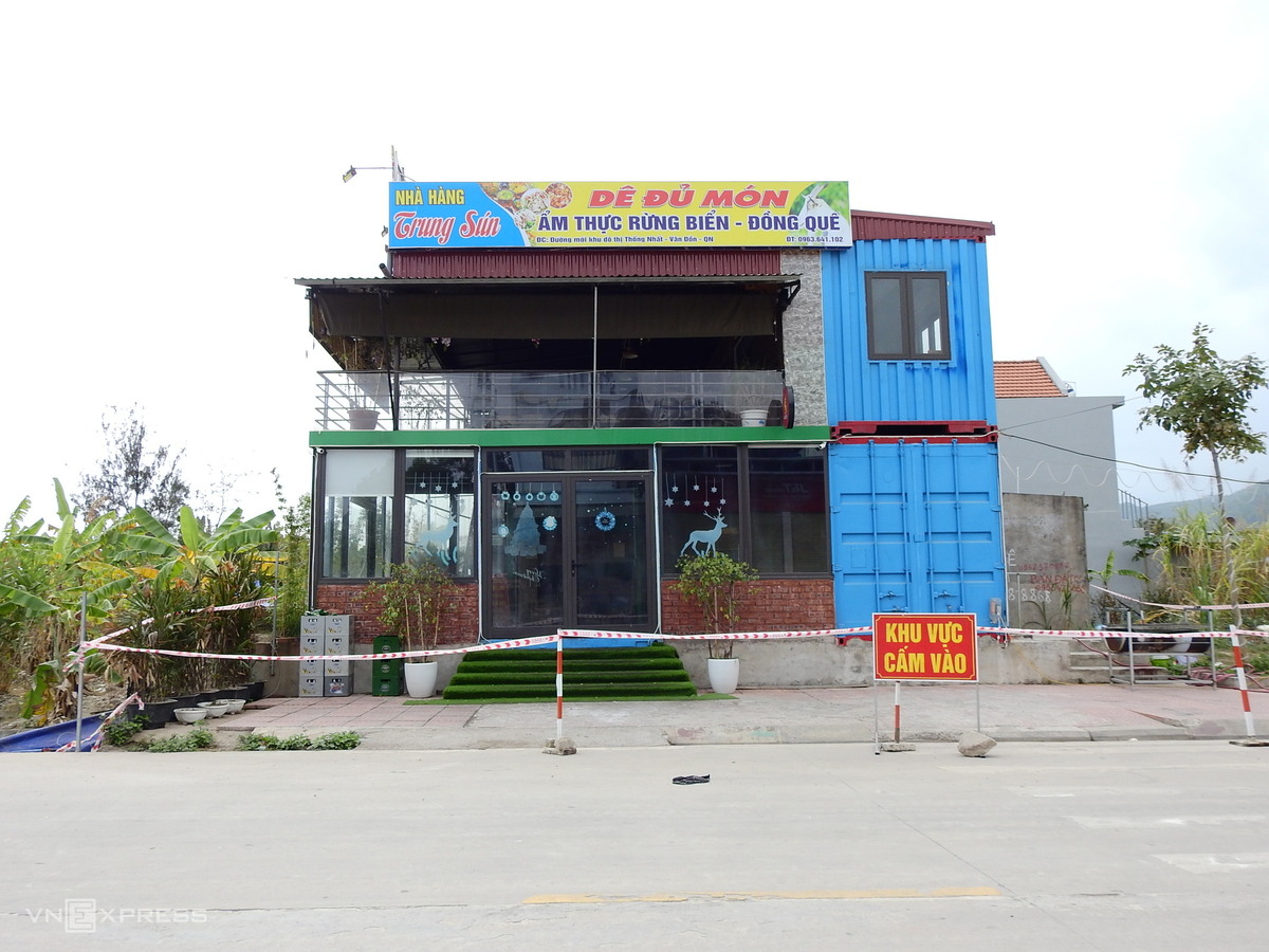 Nhà hàng Trung Sún, nơi có ca Covid-19, đang bị phong tỏa.