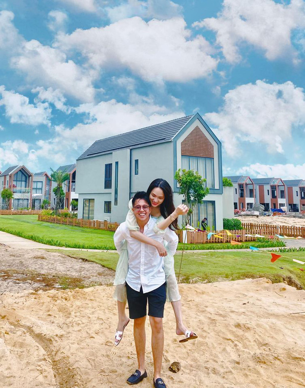 Cả hai thường xuyên khiến dân tình ghen tỵ bởi những khoảnh khắc ngọt như phim ngôn tình