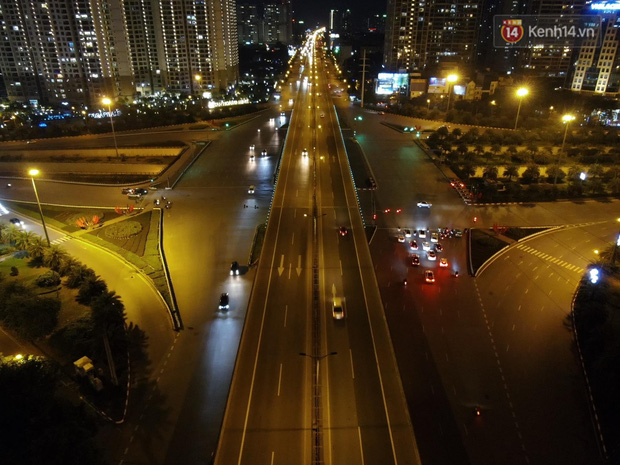 Khu vực Phạm Hùng - Nguyễn Chí Thang cũng khá vắng vẻ, yên tĩnh