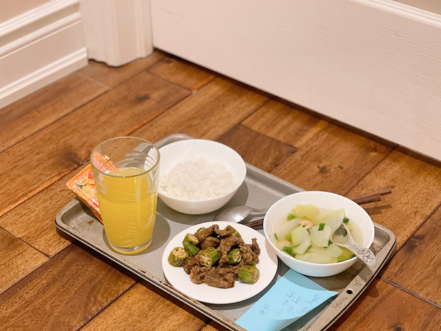 Các bữa ăn được nấu đảm bảo chất dinh dưỡng và theo chỉ dẫn của đội ngũ y bác sĩ