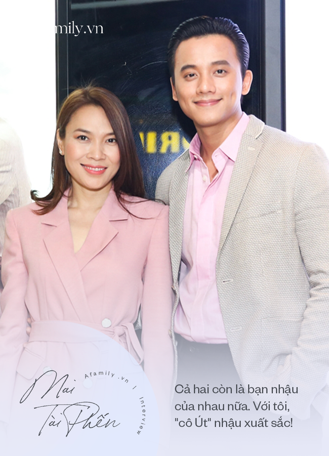 Cũng trong buổi giao lưu có mặt cả Mỹ Tâm, Mai Tài Phến hài hước tiết lộ quan hệ của hai người còn là 