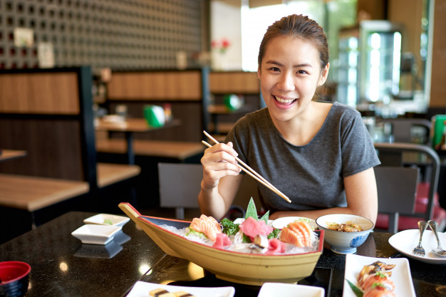 Chất béo trong các loại cá thường rất lành mạnh, có thể ăn mà không lo tăng cân nhiều.