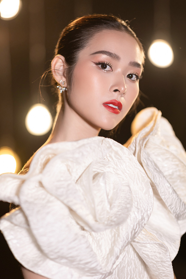 Diệp Bảo Ngọc được chọn mở màn cho mùa 5, đồng thời nhận được 3 chọn