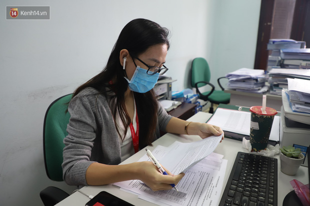 Tư vấn viên trực 24/24 để tư vấn cho tình nguyện viên