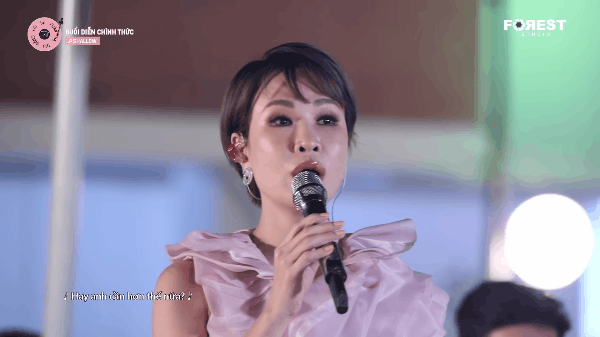 Từng lời ca của Uyên Linh như 