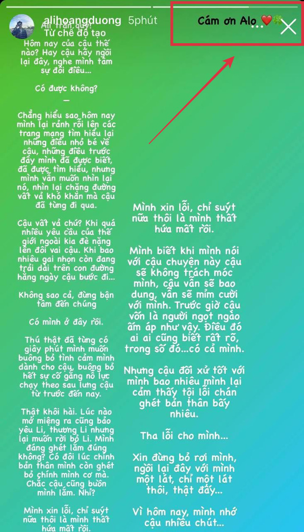 Ali Hoàng Dương đã viết ở 1 góc là: Cảm ơn Alo - tên FC của anh