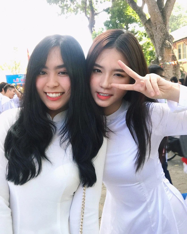 Bell Nguyễn và Mai Diz hồi còn học cấp 3