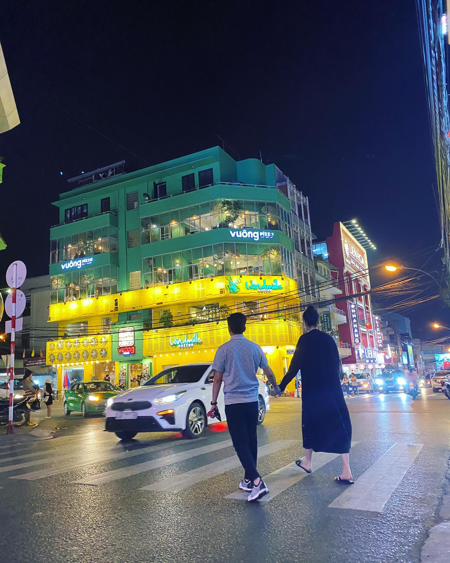 Cuộc sống bố mẹ bỉm sữa của Cường Đô La và Đàm Thu Trang khiến nhiều người ngưỡng mộ.