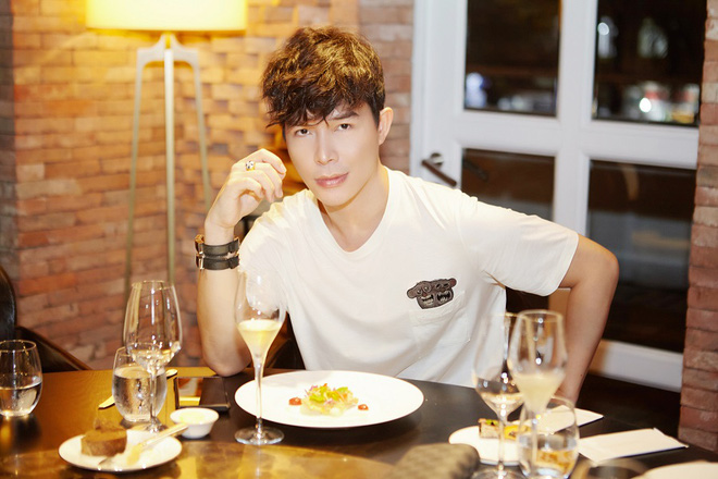 Drama giữa Nathan Lee và Ngọc Trinh vẫn chưa đến hồi kết và hứa hẹn sẽ có những thông tin sốc hơn tiếp tục xuất hiện.