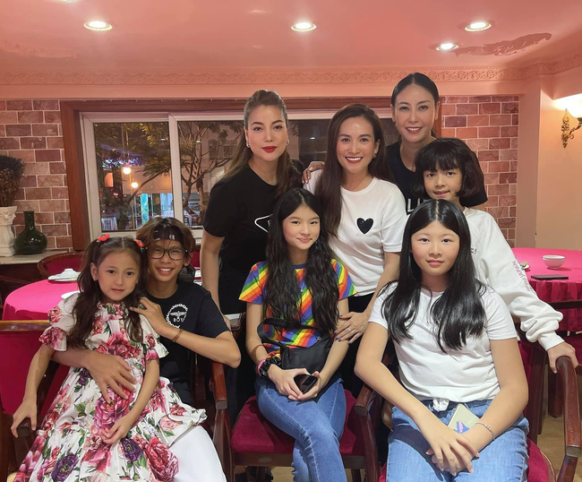 Con gái Trương Ngọc Ánh chiếm 