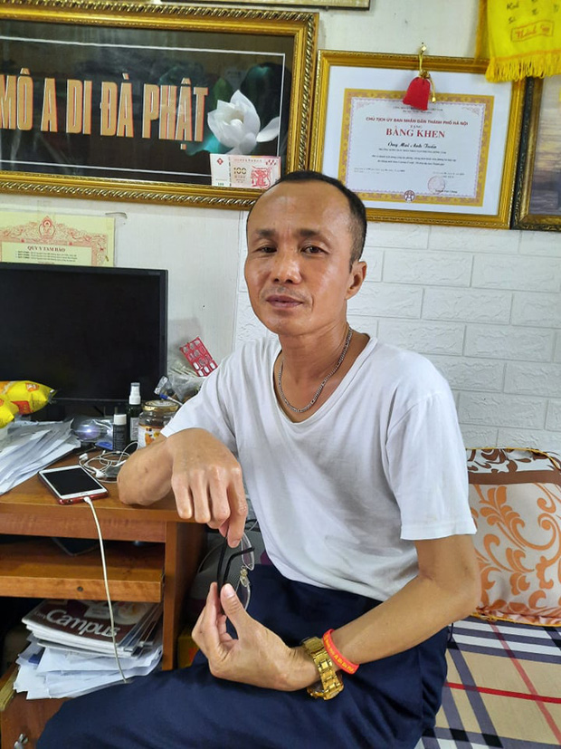 Anh Mai Anh Tuấn - trưởng xóm chạy thận ngõ 121 Lê Thanh Nghị