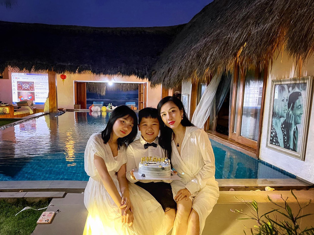 Gần đây nhất, Ái Vân vừa tổ chức chuyến du lịch sang chảnh mừng sinh nhật con trai cưng