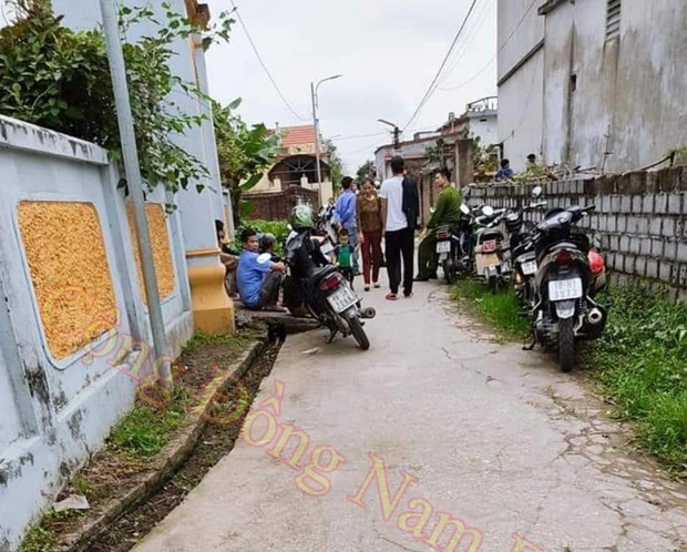 Cháu bé 11 tuổi bị sát hại ở nhà tắm, 16 triệu đồng trong két bị trộm