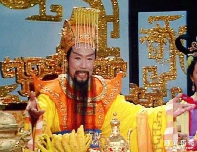 Nghệ sĩ Chương Ngọc Thiện hóa thân thành Ngọc Hoàng trong Tây Du Ký 1986