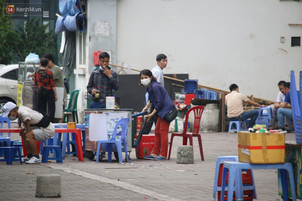 Hầu hết các hộ đều bảo nhau chấp hành, không cần lực lượng chức năng can thiệp