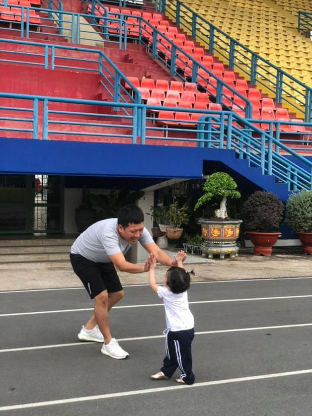 Netizen rất mong chờ tới ngày được ngắm diện mạo của Destiny