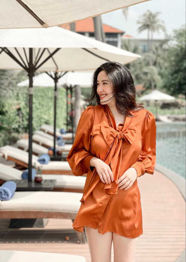 ậm chí, Bảo Thy còn cố tình tạo dáng để giấu bụng trước ống kính giữa nghi vấn đang mang thai con đầu lòng