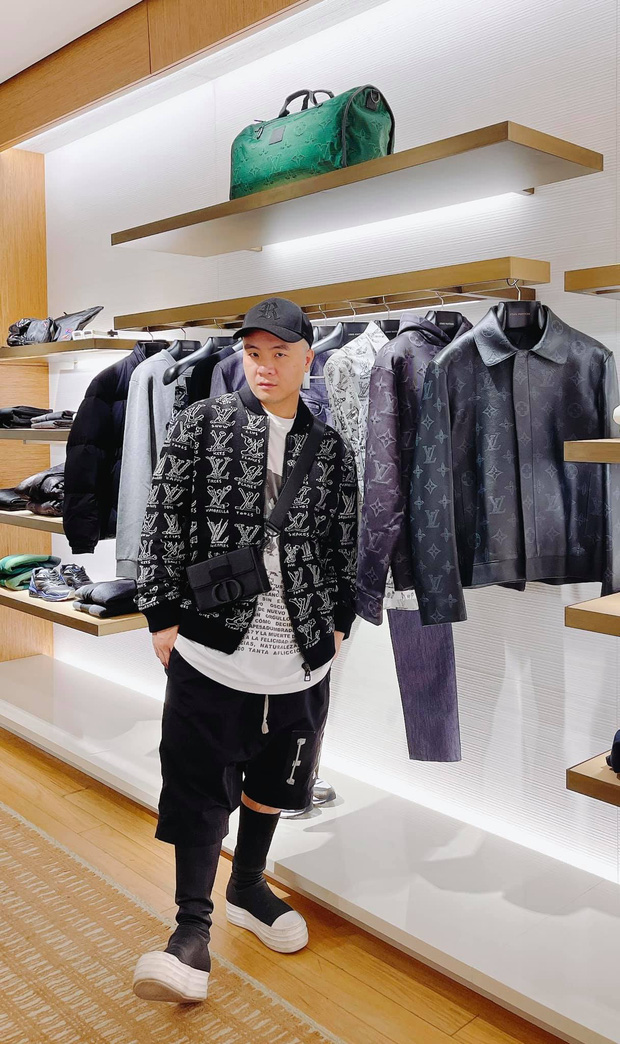 Đỗ Mạnh Cường là nhà thiết kế tài ba, sở hữu thương hiệu thời trang nổi tiếng và có mối quan hệ thân thiết với các sao Việt