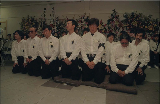 Nguyên Hoa là thành viên của nhóm 