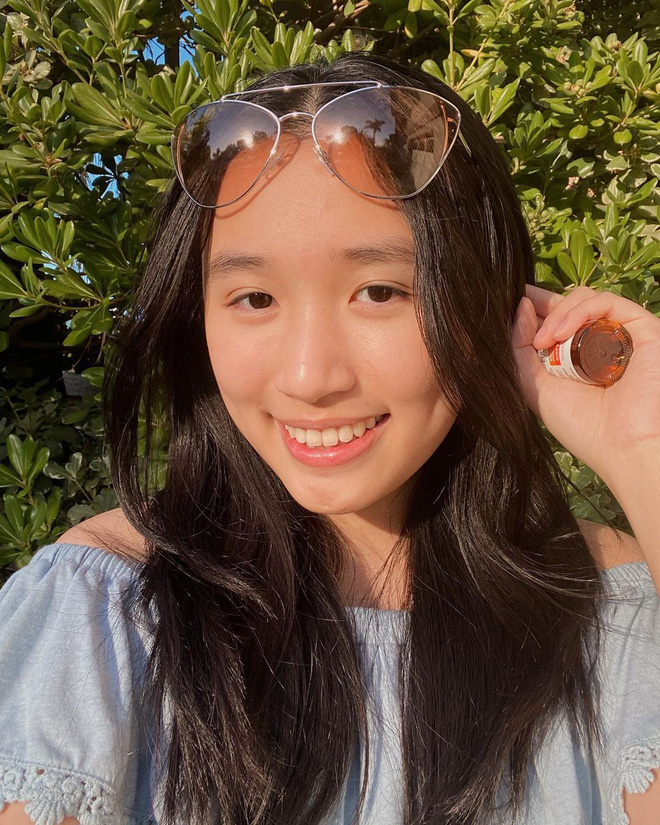 Với bức ảnh na ná và vẫn lời khen 